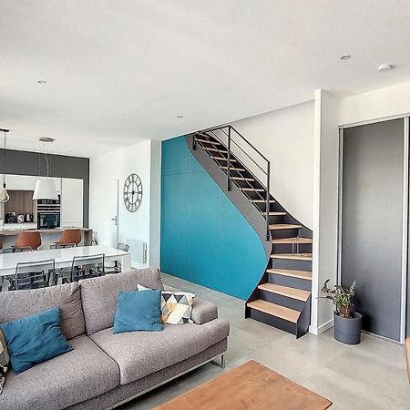 Ferienwohnung Duplex En Rez De Jardin Neuville-sur-Saône Exterior foto